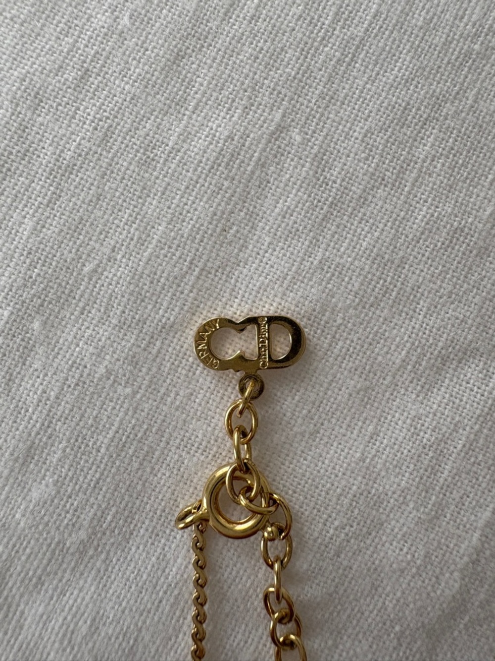Authentic Christian Dior Gold Tone Rhinestone Chain Pendant Necklace - Picture 6 of 9